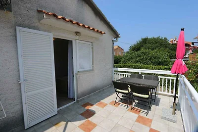 Ferienwohnung mit Klimaanlage und Balkon