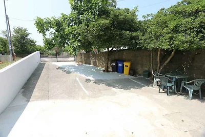 Ferienwohnung mit Klimaanlage und Balkon