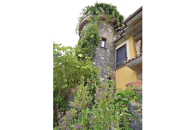 Ferienwohnung mit Terrasse und Meerblick