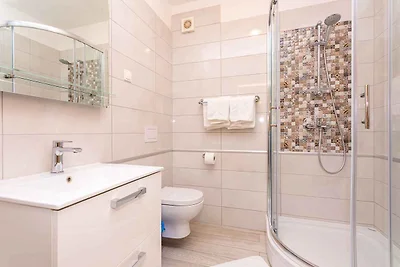 Ferienwohnung mit Klimaanlage und Terrasse