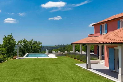 Villa mit Klimaanlage und Pool