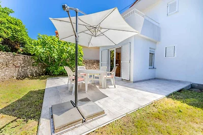 Ferienwohnung 30 m zum Strand