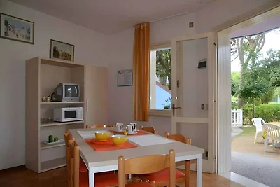 Ferienwohnung mit Garten und Klimaanlage