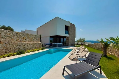 Ferienhaus mit Klimaanlage und Pool