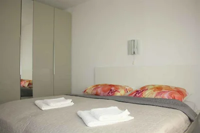 Ferienwohnung mit Klimaanlage und Terrasse