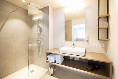 Ferienwohnung mit Terrasse und Fitnessraum