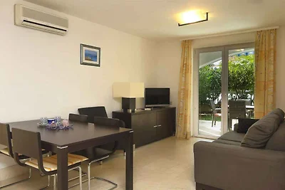 Ferienwohnung mit Terrasse und Grill