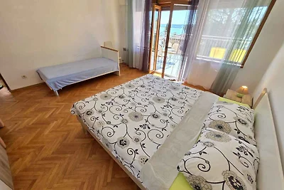 Ferienwohnung nur 150 m vom Sandstrand