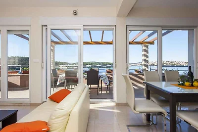 Ferienwohnung mit Terrasse