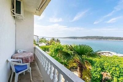 Ferienwohnung mit Balkon und Grill