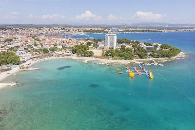 Gemütliche Ferienwohnung AS in Vodice mit Gar