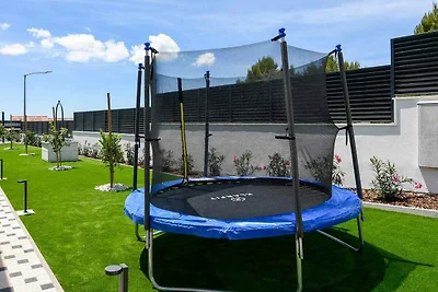 Villa mit Klimaanlage und Pool