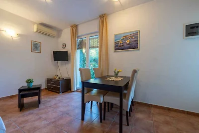 Ferienwohnung mit Klimaanlage, Terrasse und M