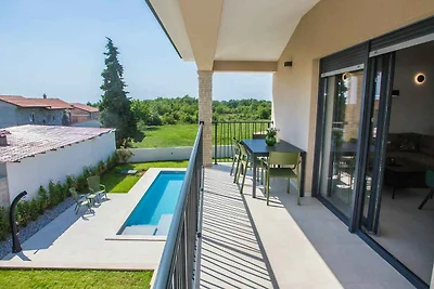 Villa mit Pool an der Westküste Istriens