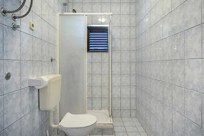 Ferienwohnung GORAN DADIĆ APP 1 (4+1)