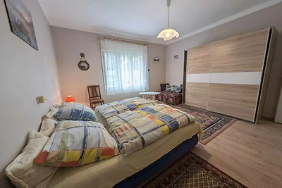 Ferienhaus mit Terrasse und grossem Garten