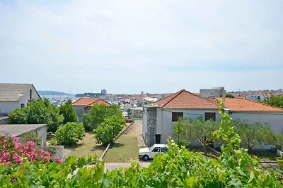 Ferienwohnung mit Balkon und Meerblick