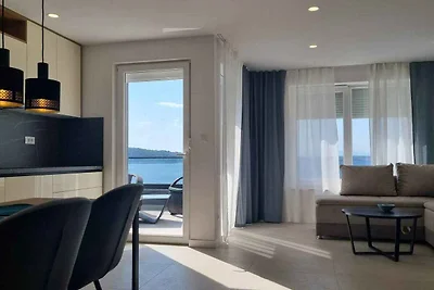 Ferienwohnung mit Balkon und Klimaanlage