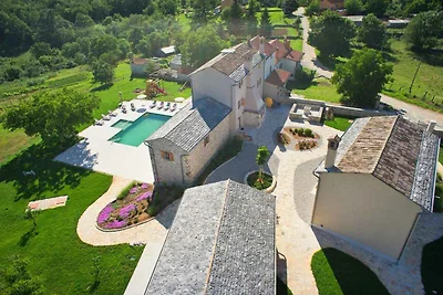 FerienHaus mit Pool