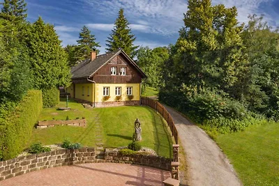 Ferienhaus mit Aussenpool