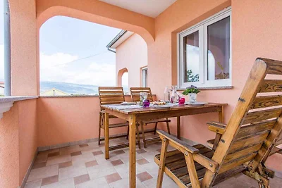 Ferienwohnung mit Balkon und Klimaanlage
