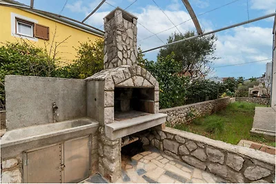 Gemütliches Studio Tonia in Mali Lošinj mit G