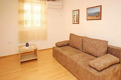 Ferienwohnung mit Terrasse und Klimaanlage