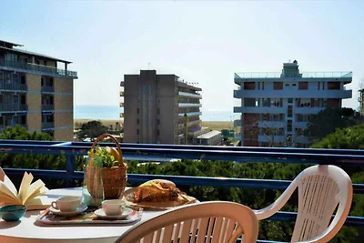 Ferienwohnung mit Klimaanlage und Balkon