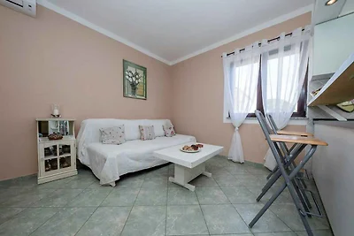 Apartment mit einem Schlafzimmer auf Rab Isla