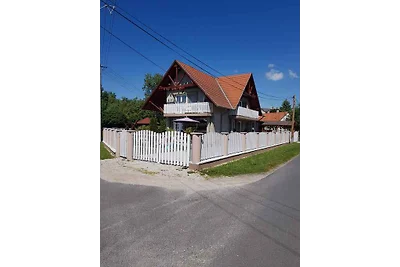 Ferienwohnung mit Kinderschaukel und