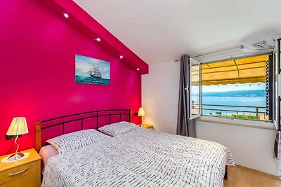 Ferienwohnung mit Klimaanlage und Balkon
