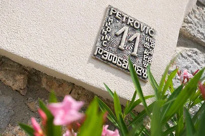 Ferienwohnung mit Terrasse und Klimaanlag