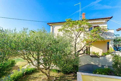 Ferienwohnung mit Balkon und Meerblick