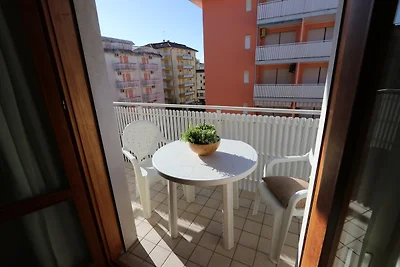 Ferienwohnung mit Balkon und Klimaanlage