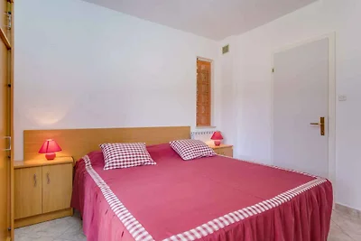 Studio mit Balkon und Klimaanlage