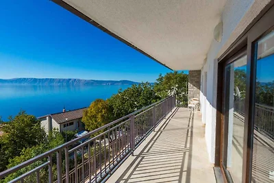 Ferienwohnung mit Balkon und Meerblick
