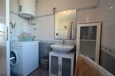 Ferienwohnung mit Klimaanlage und Parkplatz