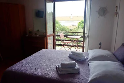 Ferienwohnung mit Balkon und Grill