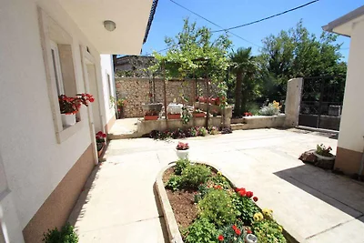 Ferienwohnung mit Balkon und Meerblick