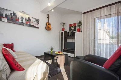 Ferienwohnung mit Terrasse und Klimaanlage