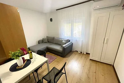 Ferienwohnung mit Terrasse und Klimaanlage