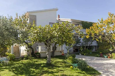 Ferienwohnung mit Terrasse und Klimaanlage