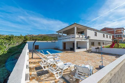 Ferienhaus mit Pool