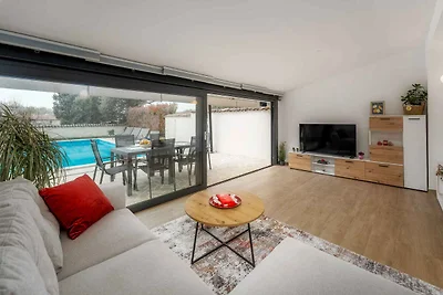 Finca mit Pool und Garten, Haustiere