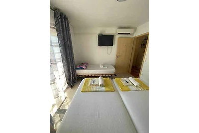 Ferienwohnung Ferienwohnung Velebit mit Meerb