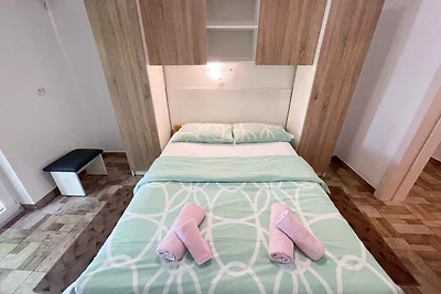 Ferienwohnung Modern mit Klimaanlage und WLAN