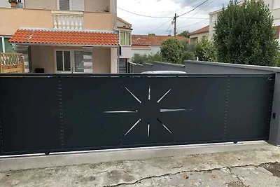 Ferienwohnung mit Terrasse und Klimaanlage