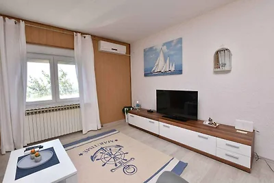 Ferienwohnung mit Terrasse und Klimaanlage