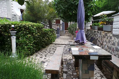 Ferienwohnung mit 15 qm Terrasse