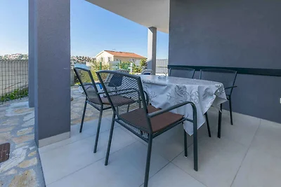 Ferienwohnung mit einem Balkon und